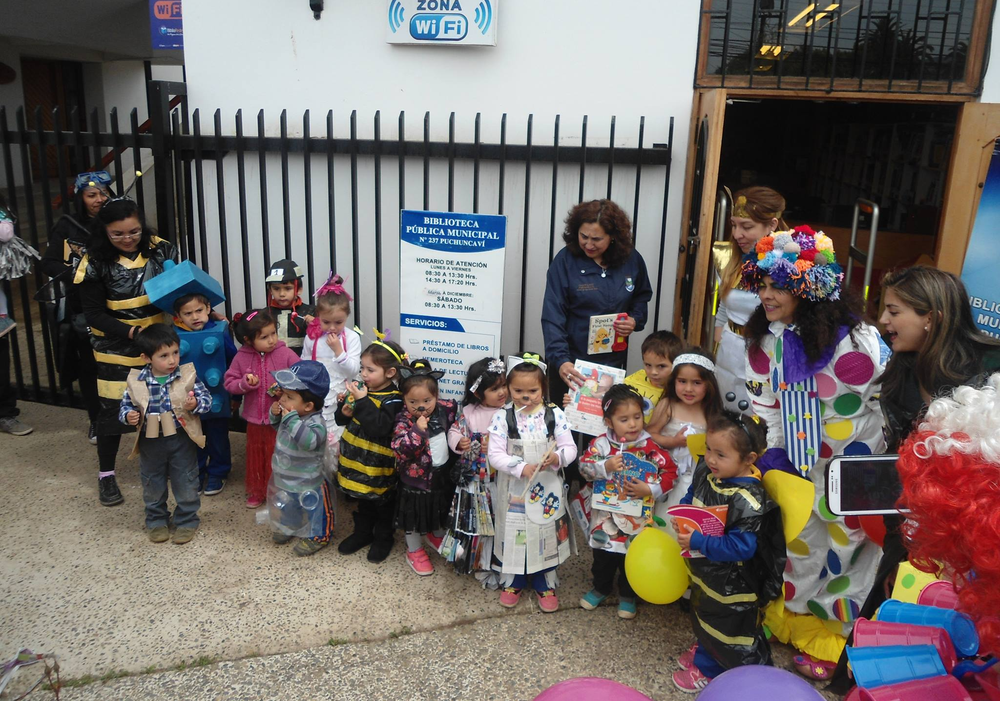 Afiche del evento "Taller Cómic para niños y niñas - Biblioverano"