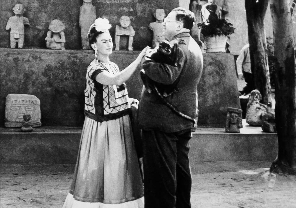 Afiche del evento "“Frida Kahlo y Diego Rivera. Registros biográficos” - Museo Artequin"