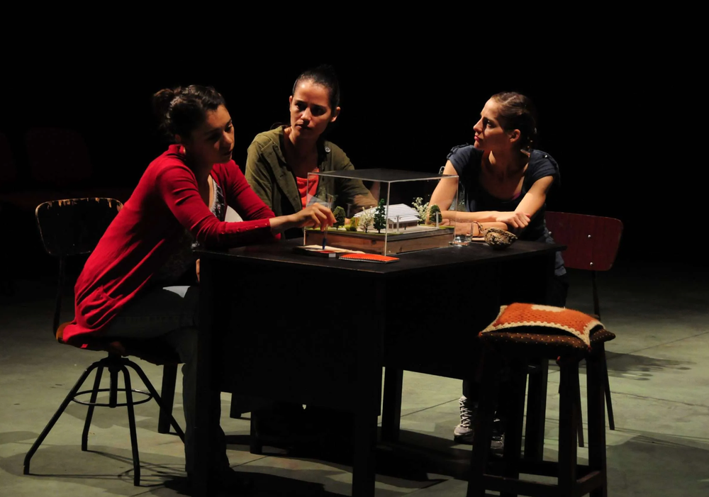 Afiche del evento "“Villa” | Ciclo 50 años desde la Memoria Fundación Teatro a Mil"